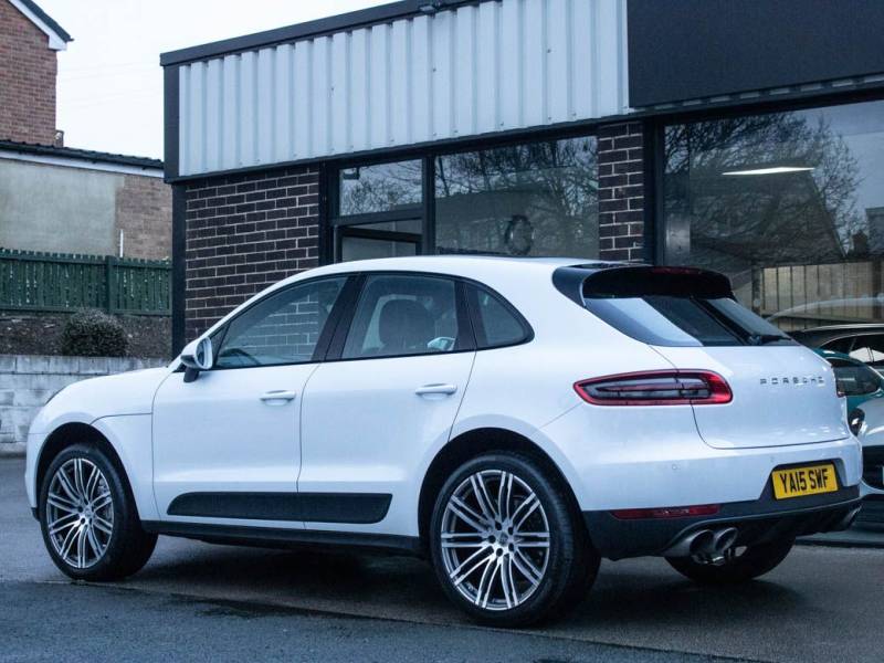Porsche Macan   Registered:2015(15)