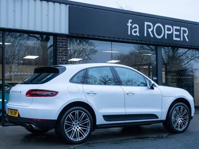 Porsche Macan   Registered:2015(15)