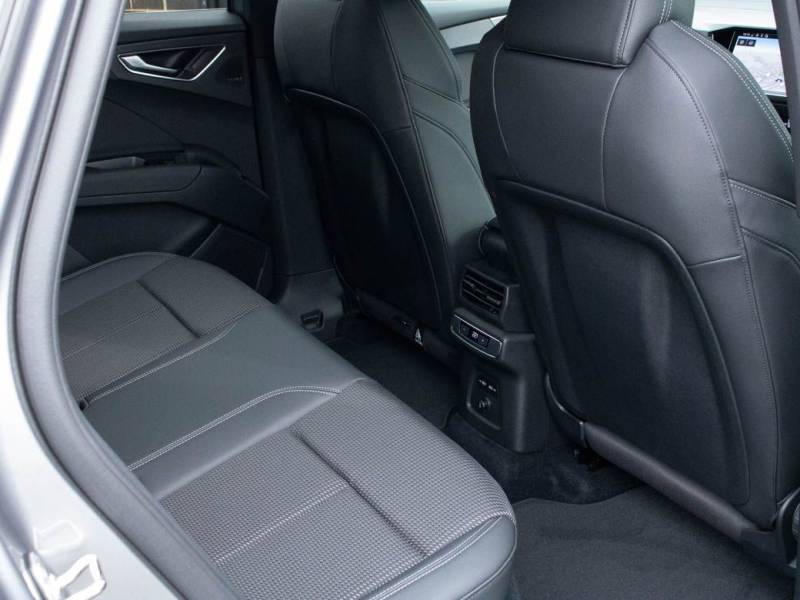 Audi Q4 E Tron   Registered:2023(23)