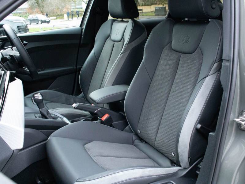 Audi A1   Registered:2020(20)