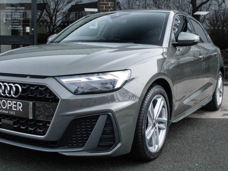 Audi A1   Registered:2020(20)