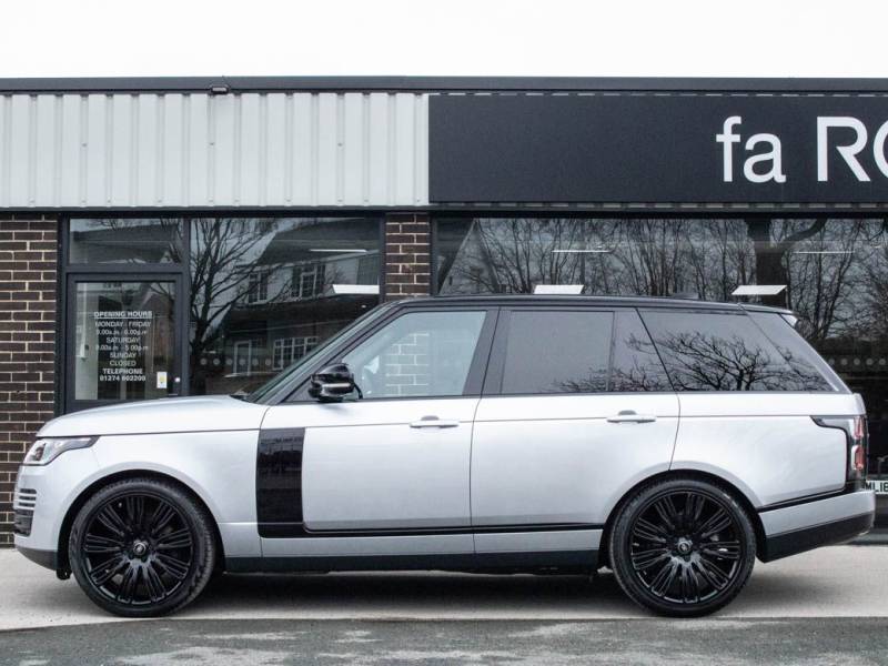 Land Rover Range Rover   Registered:2020(70)