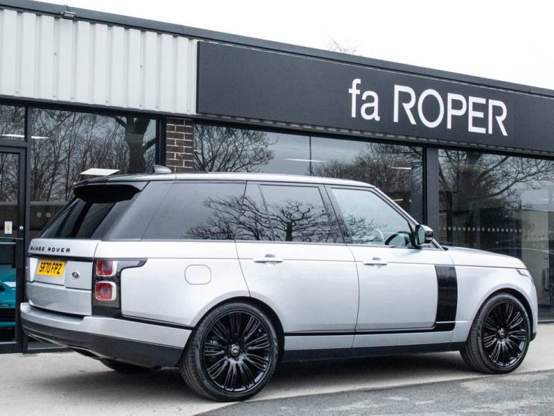Land Rover Range Rover   Registered:2020(70)