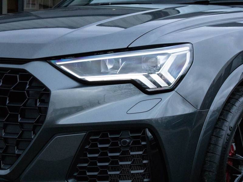 Audi RS Q3   Registered:2022(22)