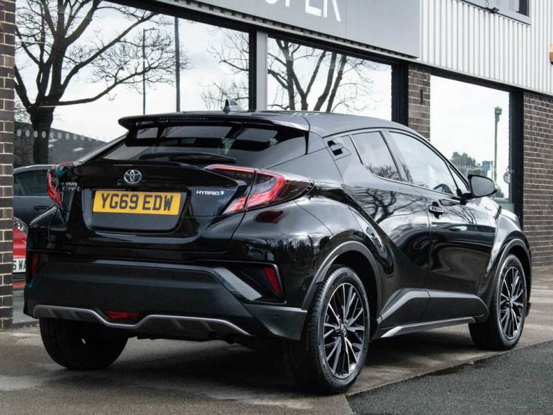 Toyota C HR   Registered:2019(69)