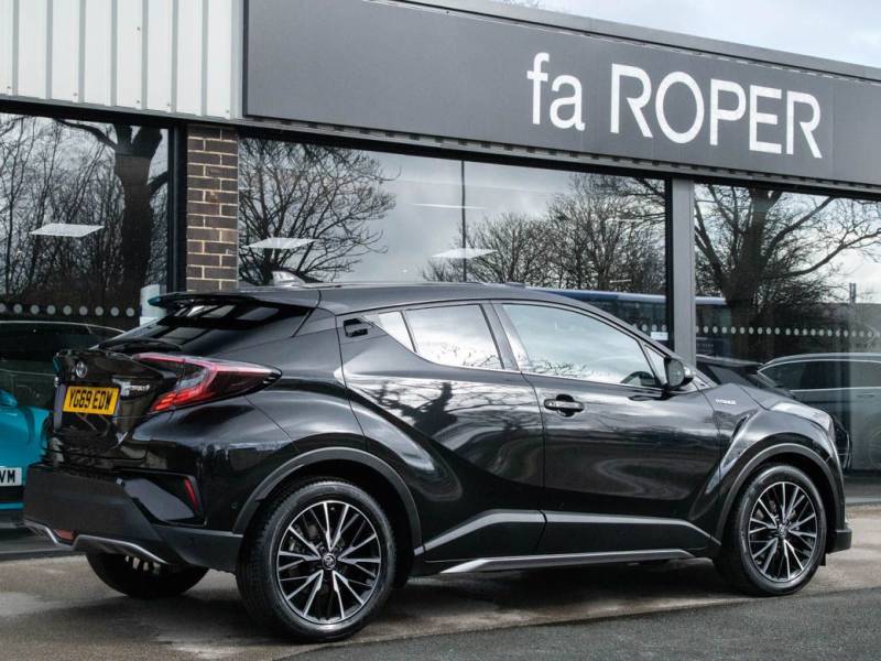 Toyota C HR   Registered:2019(69)