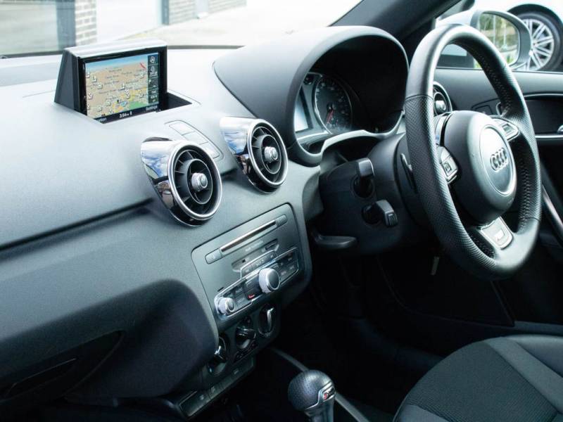 Audi A1   Registered:2018(68)