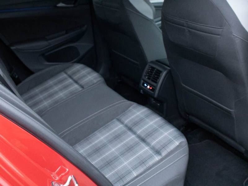 Volkswagen Golf   Registered:2022(72)