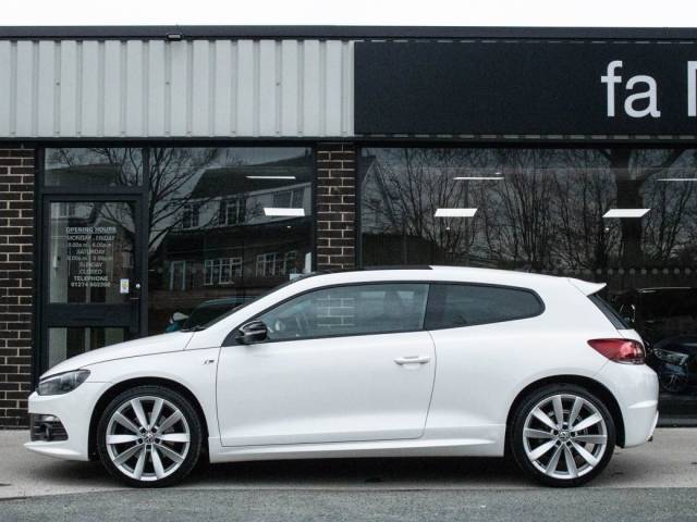 2013 Volkswagen Scirocco 2.0 TDI R-Line DSG 170ps