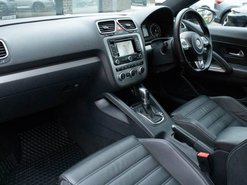 Volkswagen Scirocco   Registered:2013(13)