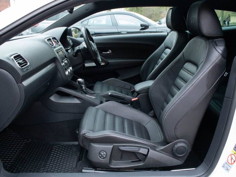 Volkswagen Scirocco   Registered:2013(13)