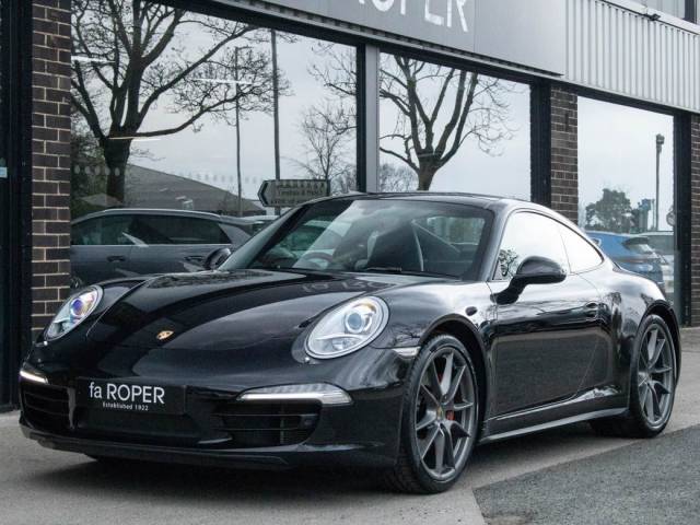 Porsche 911 991 3.8 Carrera 4S PDK 400ps Coupe Petrol Basalt Black Metallic