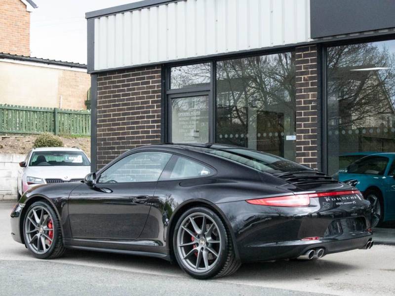 Porsche 911   Registered:2013(13)