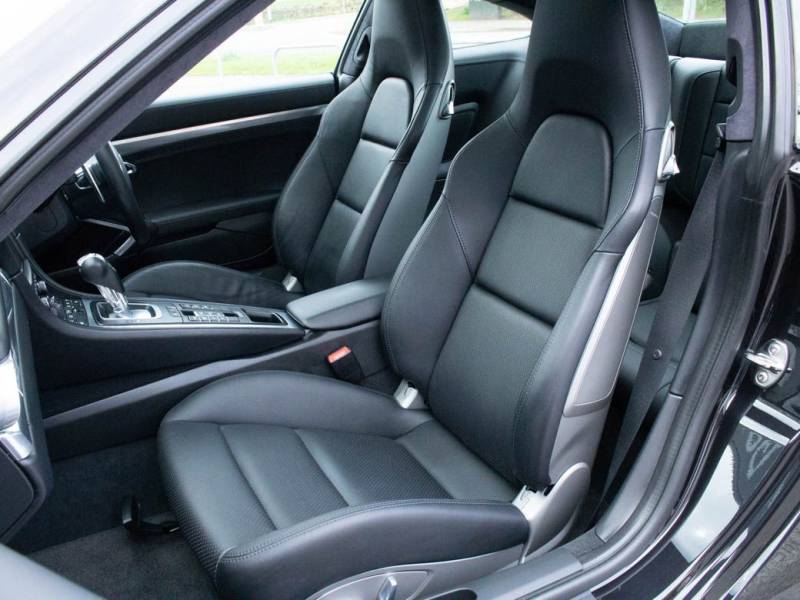 Porsche 911   Registered:2013(13)