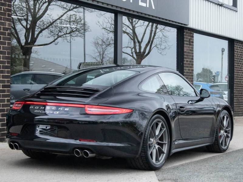 Porsche 911   Registered:2013(13)