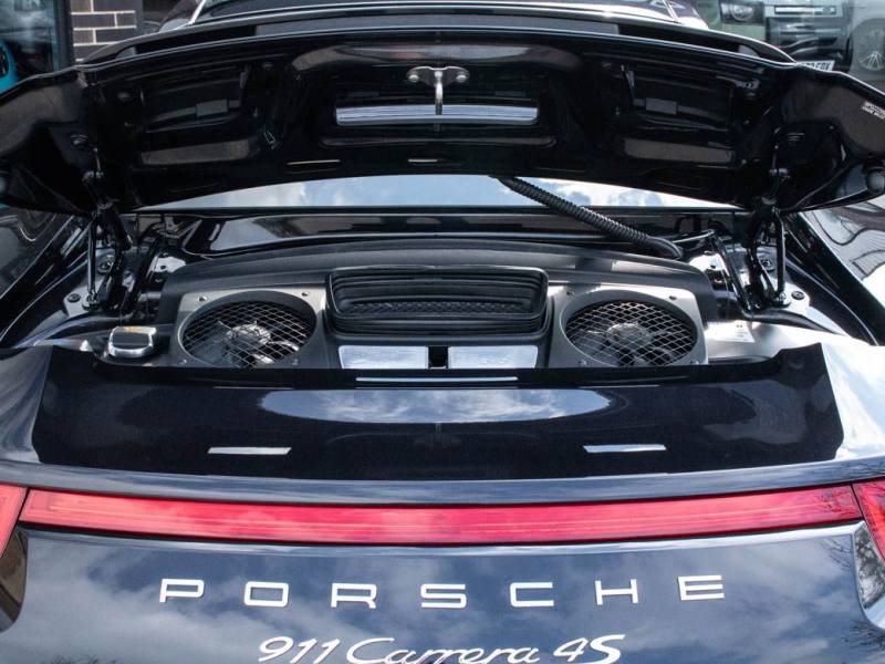 Porsche 911   Registered:2013(13)