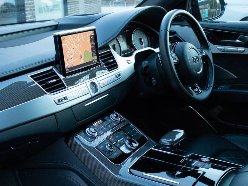 Audi S8   Registered:2016(66)