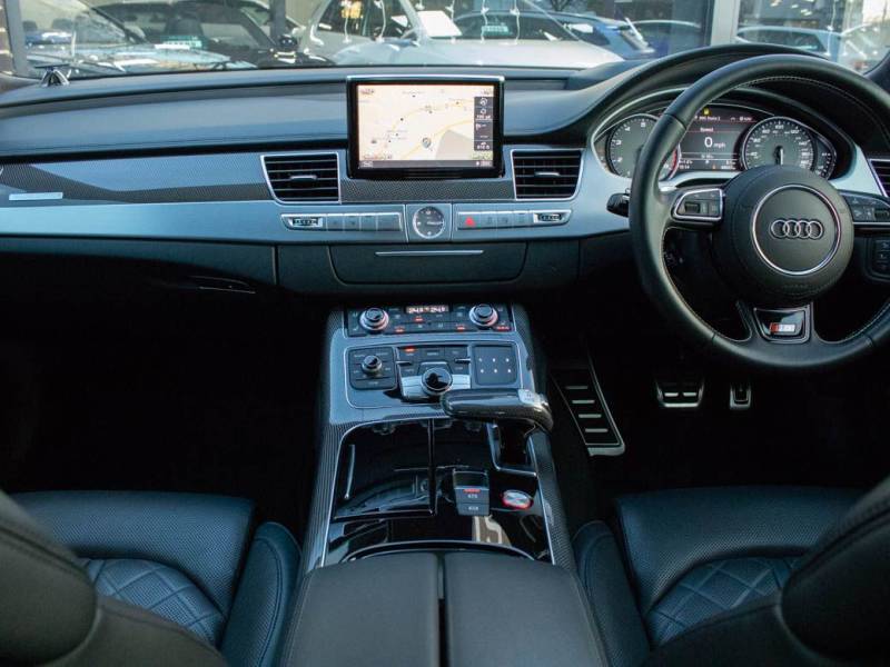 Audi S8   Registered:2016(66)