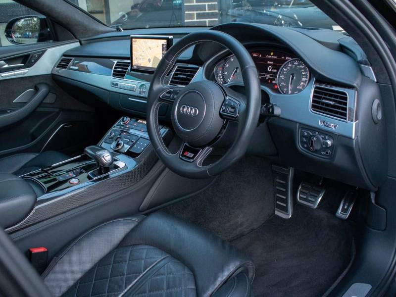 Audi S8   Registered:2016(66)