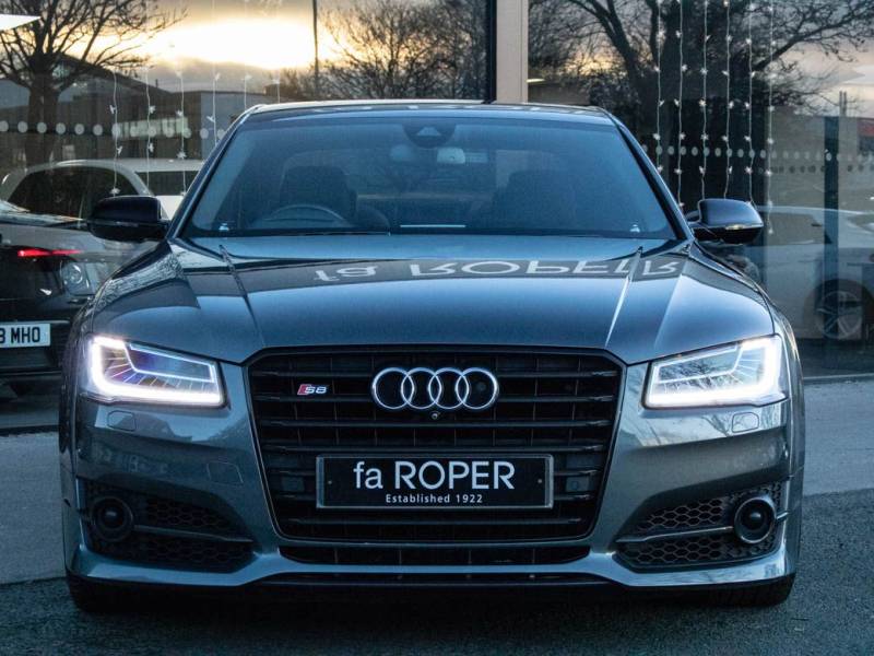 Audi S8   Registered:2016(66)