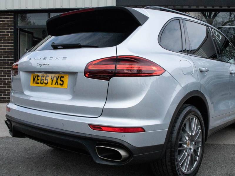 Porsche Cayenne   Registered:2015(65)