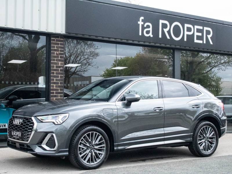 Audi Q3   Registered:2023(23)