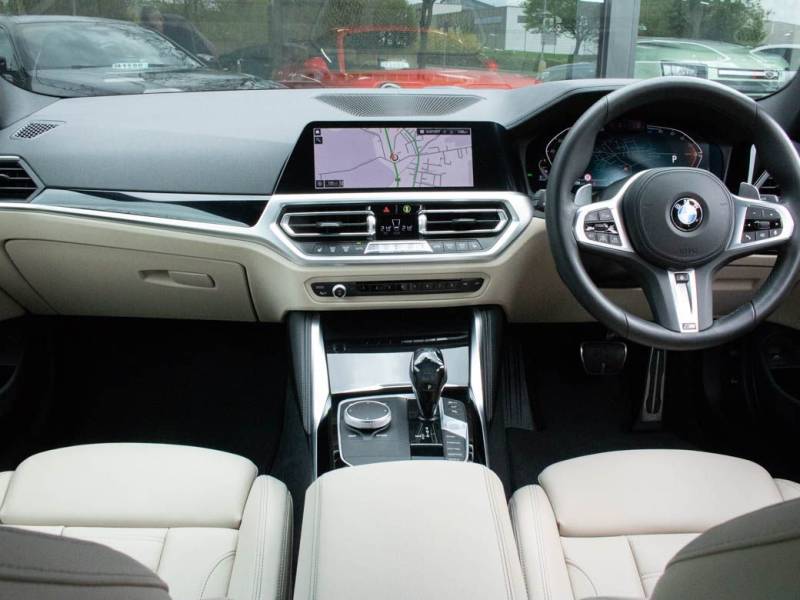 BMW 4 Series   Registered:2021(21)