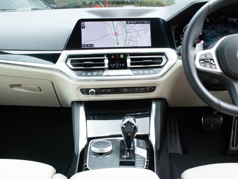 BMW 4 Series   Registered:2021(21)