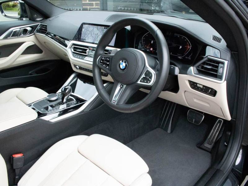 BMW 4 Series   Registered:2021(21)