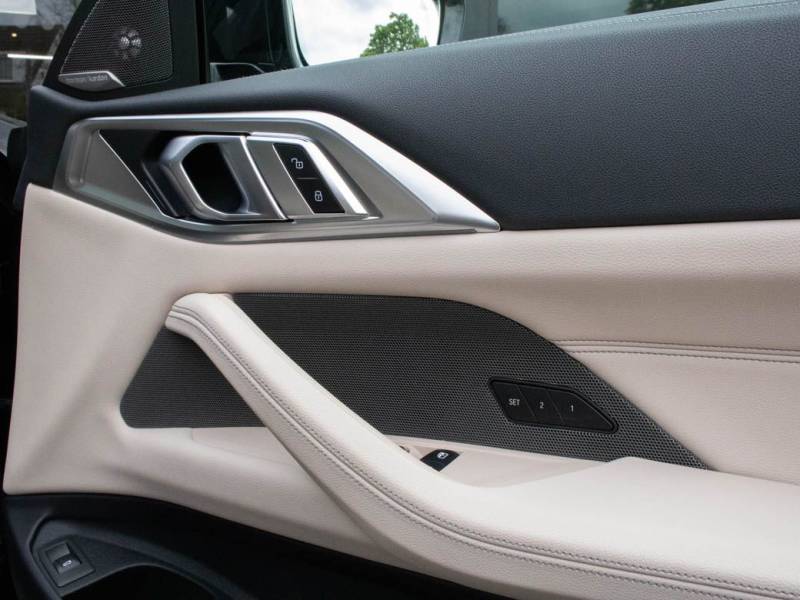 BMW 4 Series   Registered:2021(21)