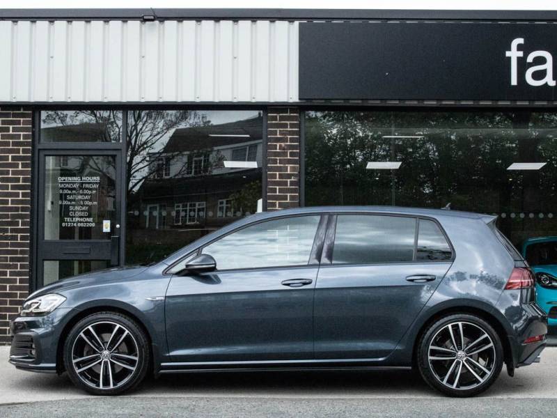 Volkswagen Golf   Registered:2019(19)