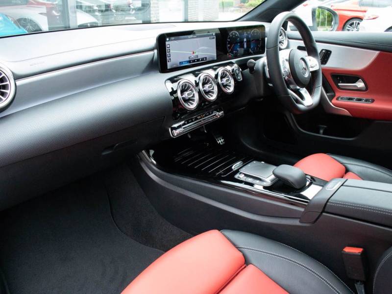 Mercedes Benz CLA   Registered:2021(21)