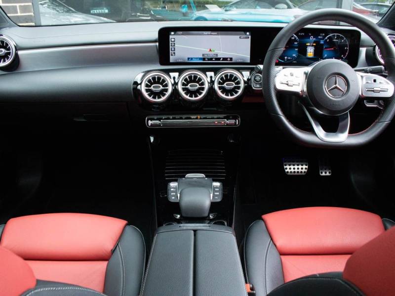 Mercedes Benz CLA   Registered:2021(21)