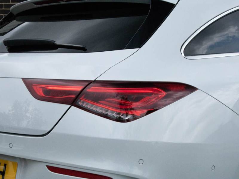 Mercedes Benz CLA   Registered:2021(21)