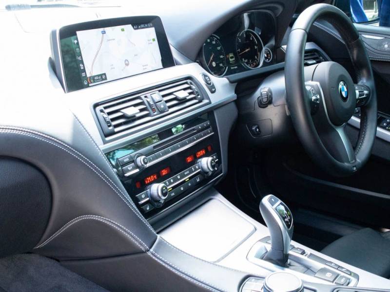 BMW 6 Series   Registered:2018(18)