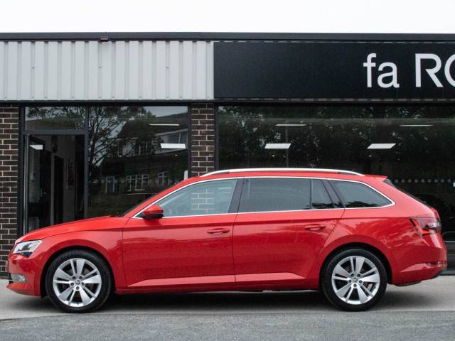 2016 Skoda Superb Estate 2.0 TDI CR SE L Executive 4X4 Manual 6 Speed 150ps