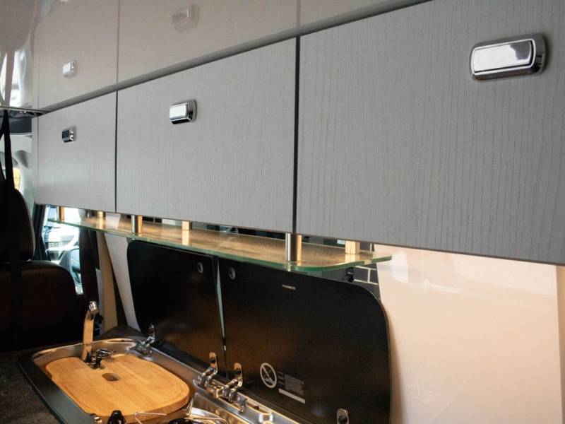 Volkswagen Transporter   Registered:2022(22)