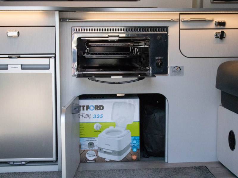 Volkswagen Transporter   Registered:2022(22)