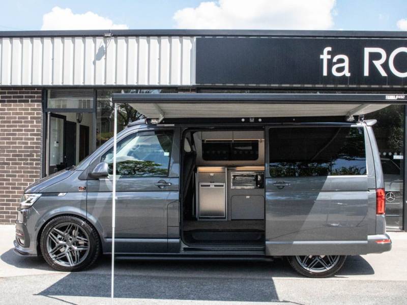 Volkswagen Transporter   Registered:2022(22)