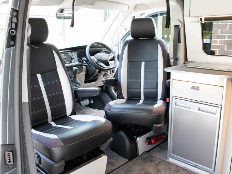 Volkswagen Transporter   Registered:2022(22)