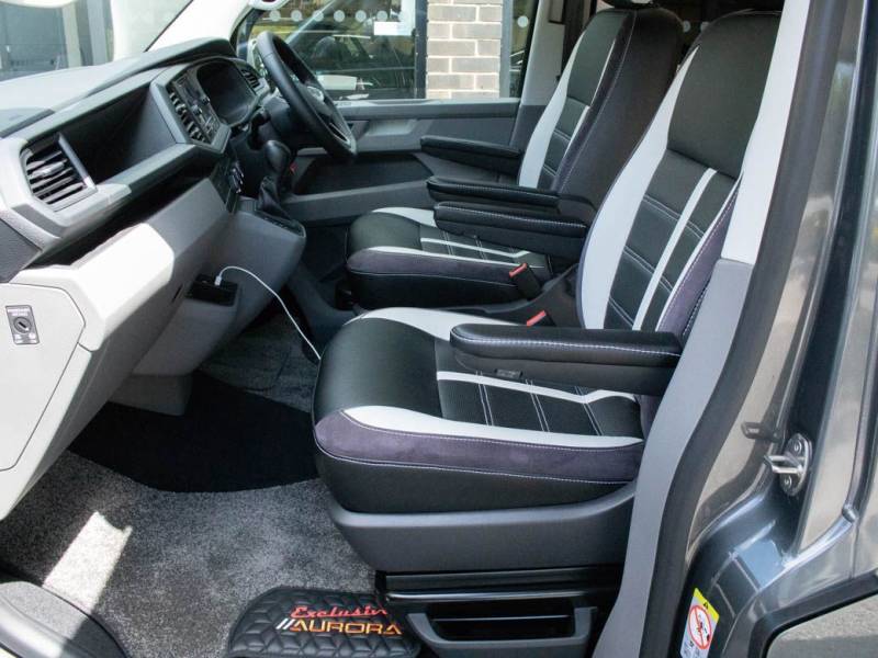 Volkswagen Transporter   Registered:2022(22)