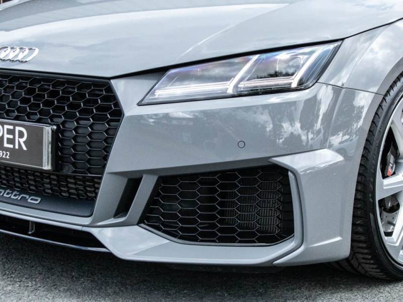 Audi TT RS   Registered:2020(70)
