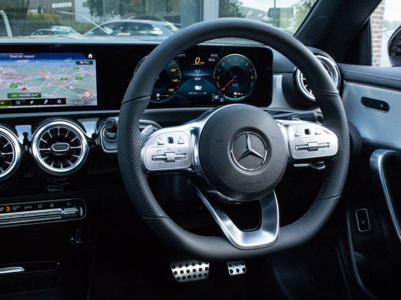 Mercedes Benz CLA   Registered:2022(72)