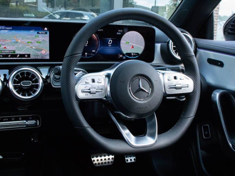 Mercedes Benz CLA   Registered:2022(72)