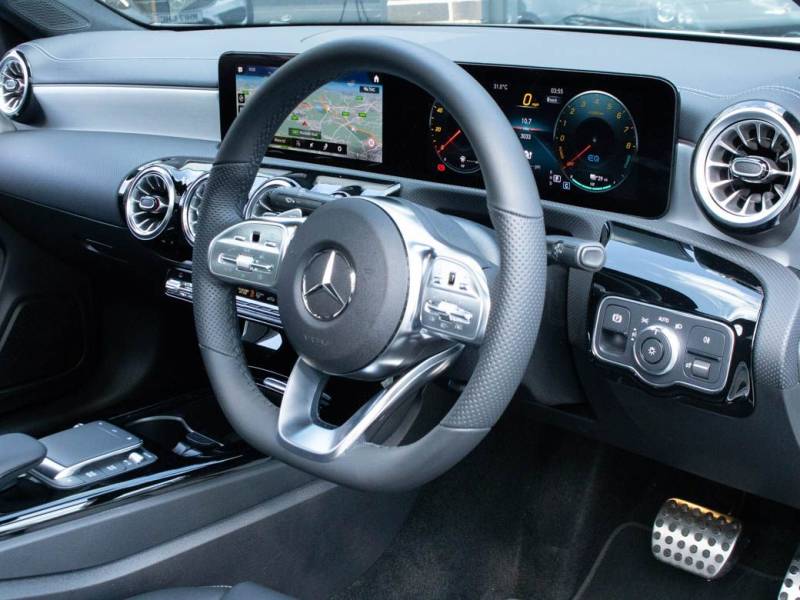 Mercedes Benz CLA   Registered:2022(72)