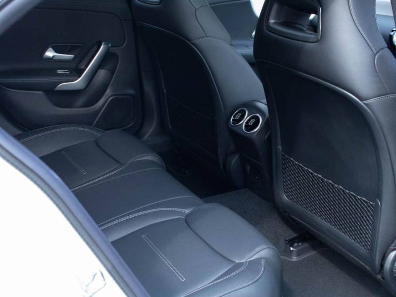 Mercedes Benz CLA   Registered:2022(72)