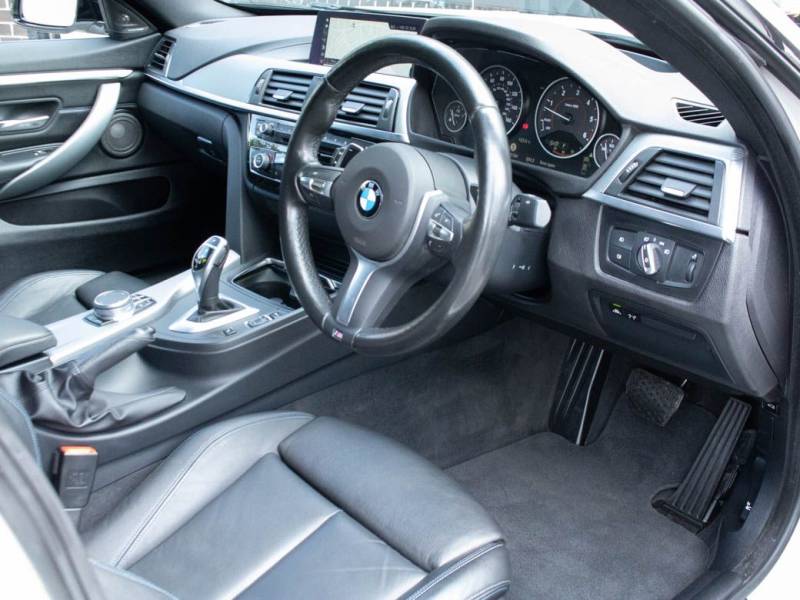 BMW 4 Series   Registered:2018(18)