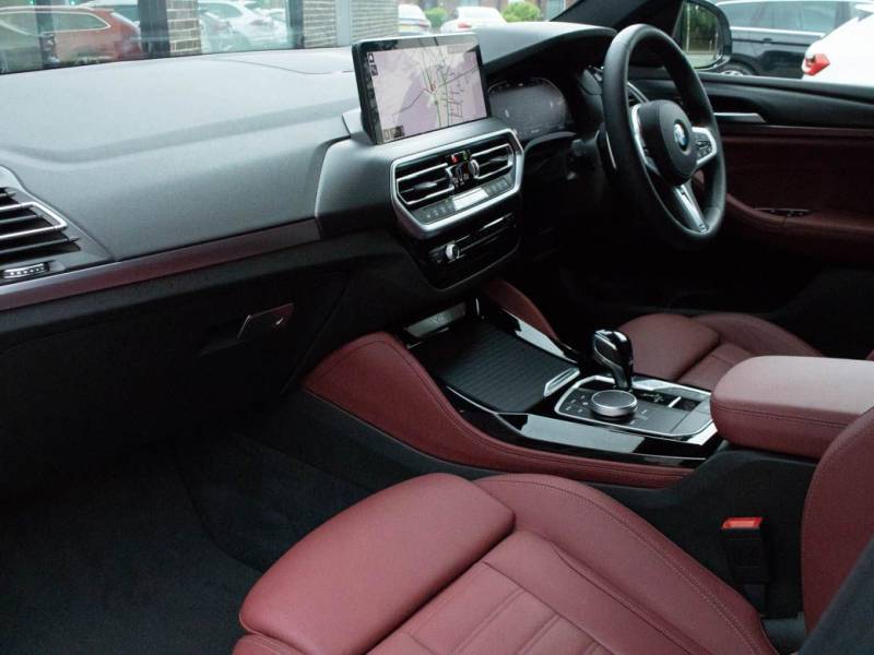 BMW X4   Registered:2021(71)