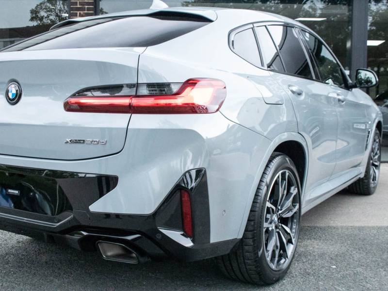 BMW X4   Registered:2021(71)