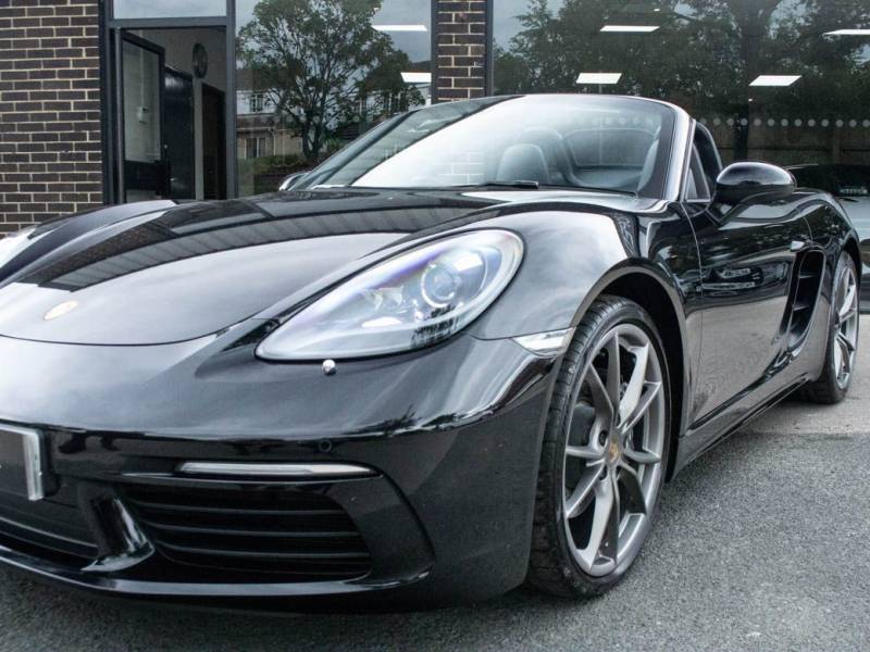 Porsche Boxster   Registered:2018(18)